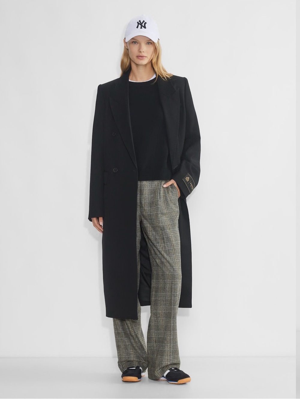 Aritzia Effortless Pants in Precision Wool